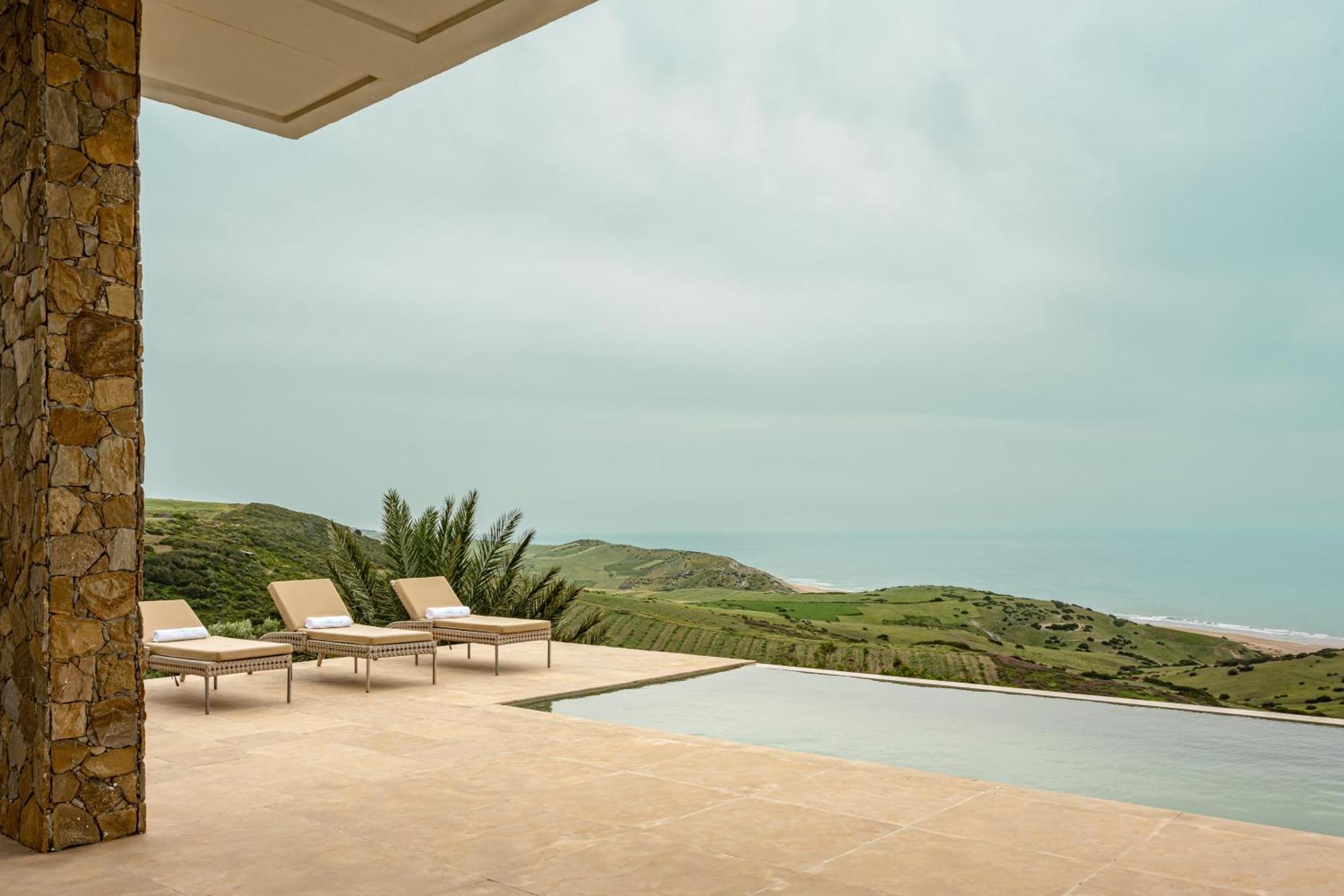 La Fiermontina Ocean Hotel ลารัช ภายนอก รูปภาพ